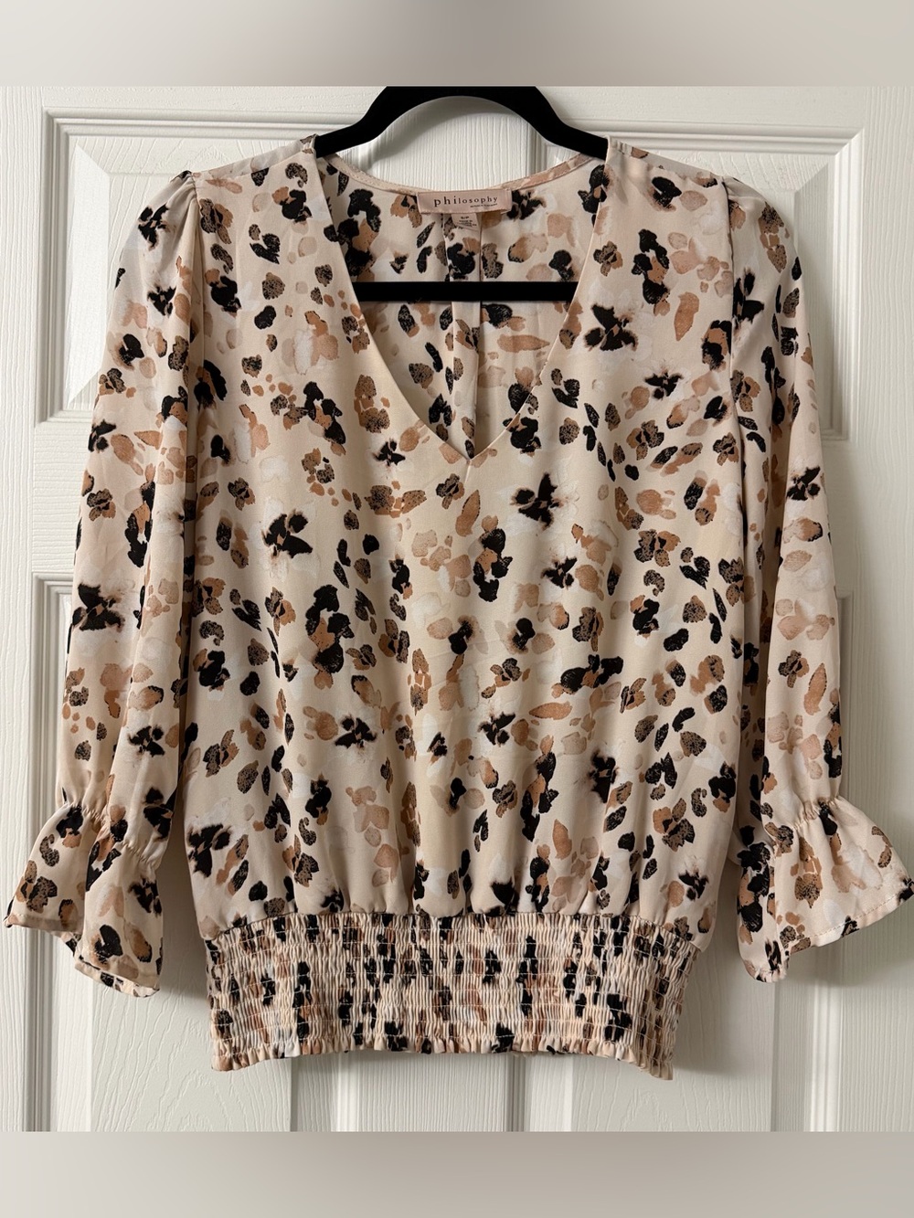 Philosophy Cream Tan V-Neck Smocked Hem 3/4 Sleeve Blouse Size S